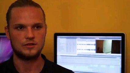 Split Social Review by Greg Kononenko