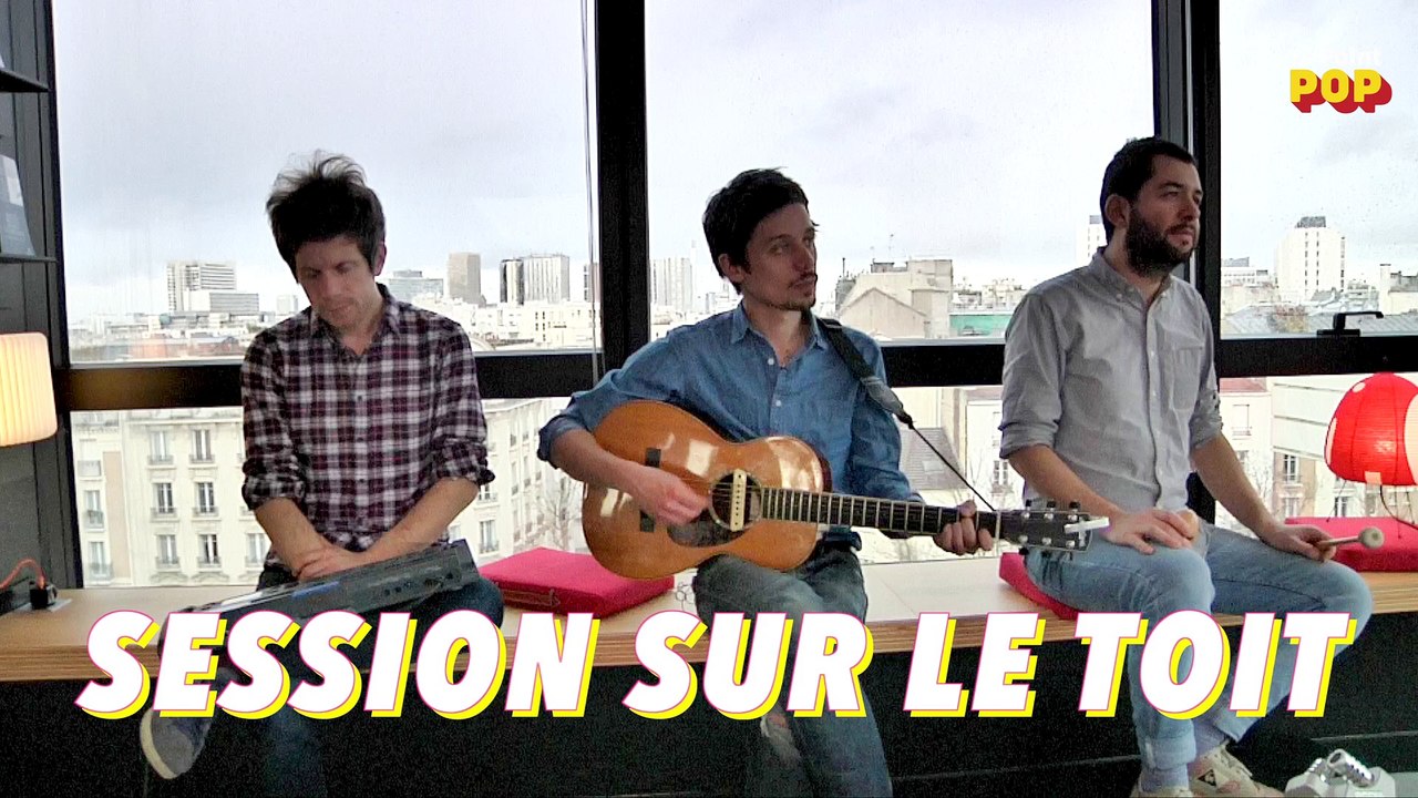 Session sur le toit : O reprend « Ecoutez-moi Les Gavroches » de Renaud