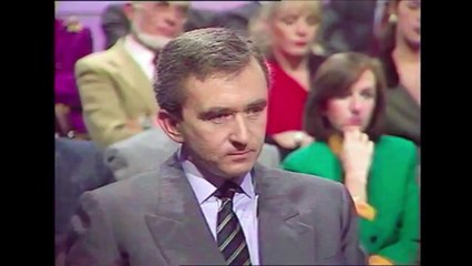 " Merci Patron ! " : Comment un couple de chômeurs a piégé Bernard Arnault !