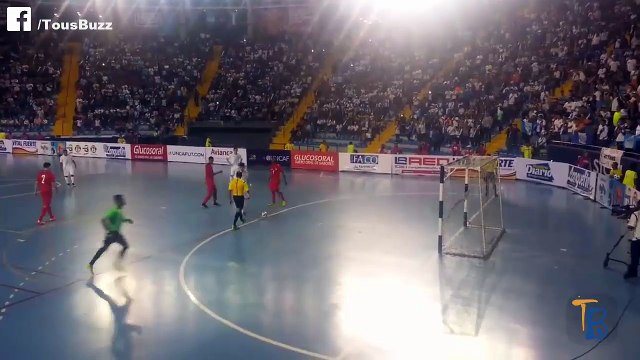 Le penalty le plus insolite jamais vu en futsal