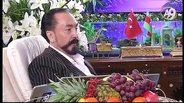 Güneydoğu'yu da bölgeyi de karıştıran İngiliz derin devletidir. PKK da Chatham House ile bağlantılı bir örgüttür.