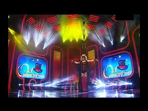 Aerial net , ,#1333, represented by Stefani Art Agency