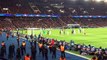 PSG vs. Chelsea : un CRS menace des supporters avec sa bombe lacrymogène