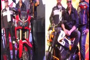 Auto Expo 2016- Honda 2 Wheelers Amazes Fans by Bringing Brand Ambassador, Akshay Kumar