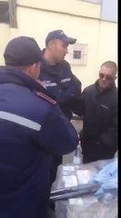 Policia bashkiake kercenon qytetarin qe e filmon