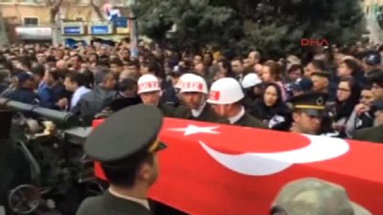 Polatlı Şehidini Bağrına Bastı