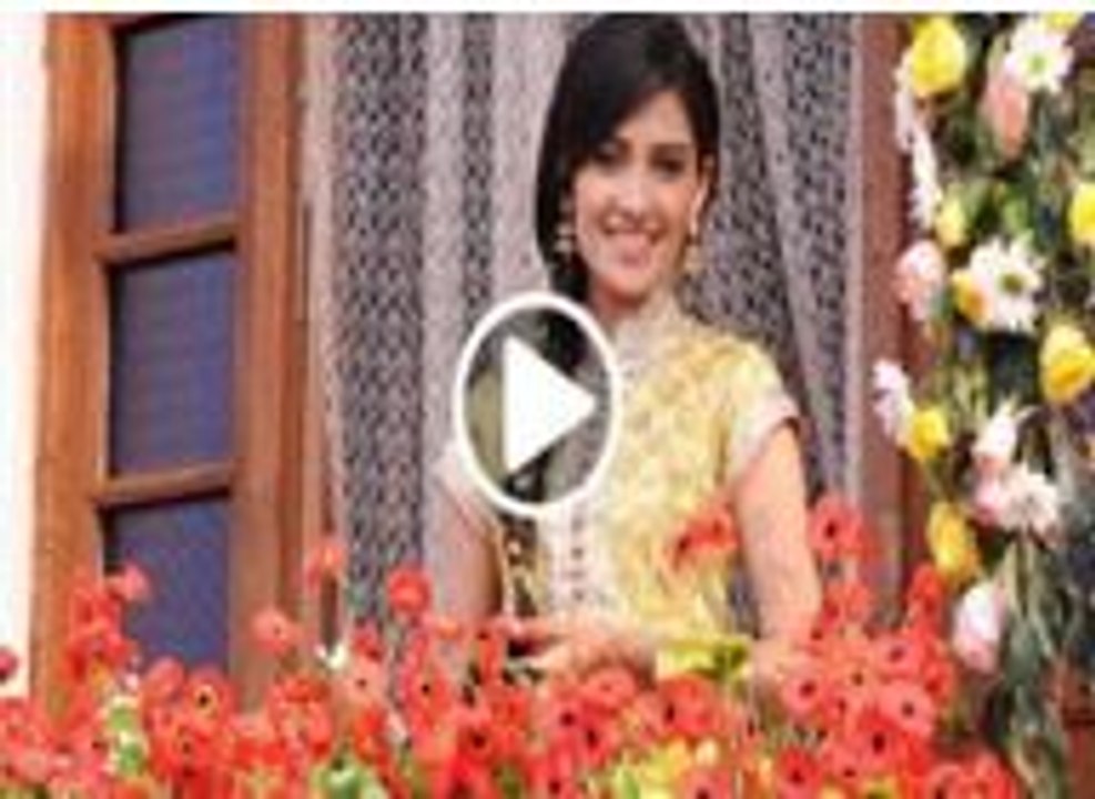 Beautiful Warid Commercial Featured Ayeza Khan and Reema Khan Stunning Network Coverage Ad