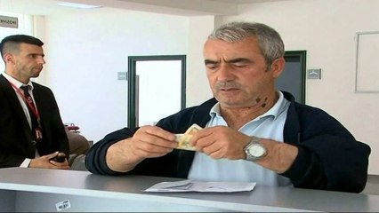OPOZITA PROJEKTLIGJ NE KUVEND QE FAMILJET NEVOJE TE PERFITOJNE ENERGJI FALAS LAJM