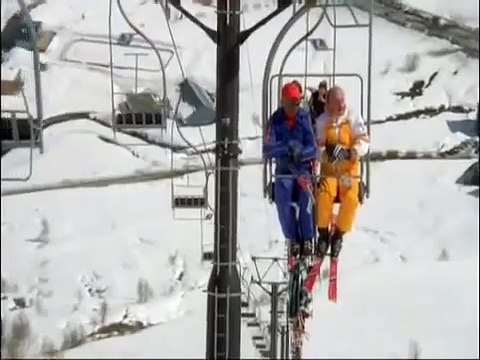 Michel Blanc dans Les bronzes font du ski