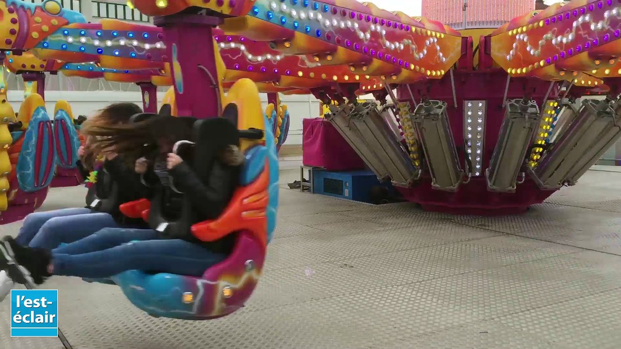 Premier jour de la Foire de mars à Troyes