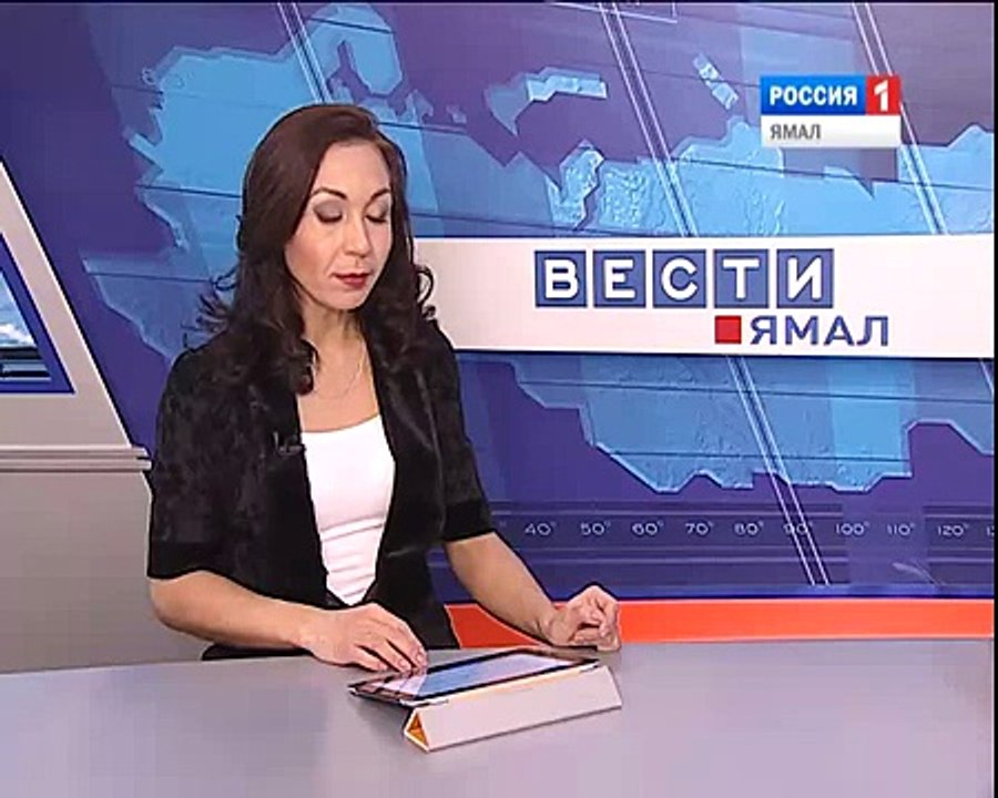 Школьники Губкинского на уроках физкультуры проходят фигурное катание и хоккей