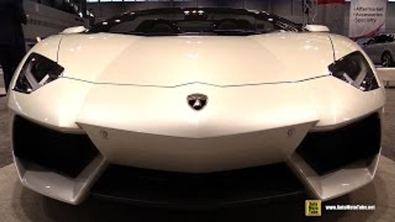 2016 Lamborghini Aventador LP700-4 Roadster