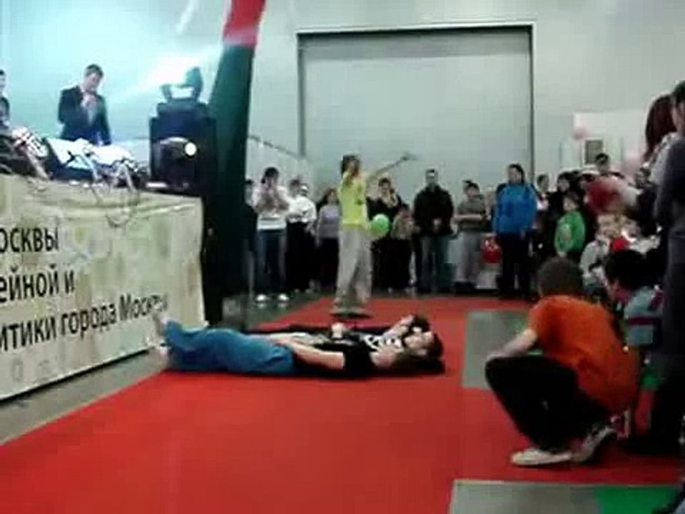 Экстремальное видео. Экстримальные Прыжки в длину №19