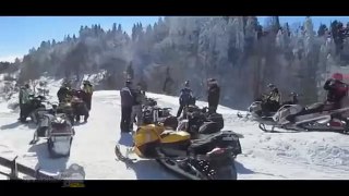 Экстремальное видео. Снегоходы в горах №94