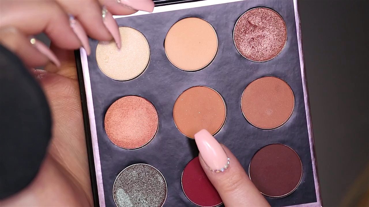 GIGI HADID Sexy Smokey Eyes Tutorial - MannyMua x Makeup Geek Palette