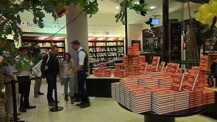 Harper Lee: US novelist dies - BBC News (FULL HD)