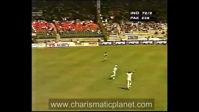 Saqlain Mushtaq, Trapped Sachin, Azhar, Dravid, Mongia, Srinath