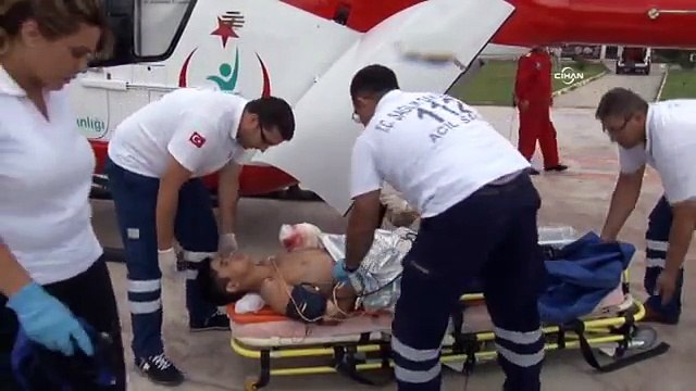 17 yaşındaki gencin kopan el ve parmakları yerine dikildi