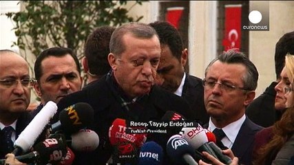 La Turchia chiede a Usa di non sostenere i curdi-siriani