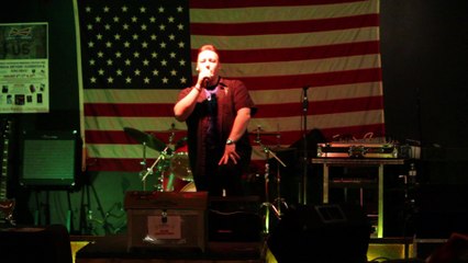 Scott Michael sings 'Hurt' VFW 2015