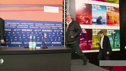 Depardieu égratigne Cannes, les Oscars et Hollande