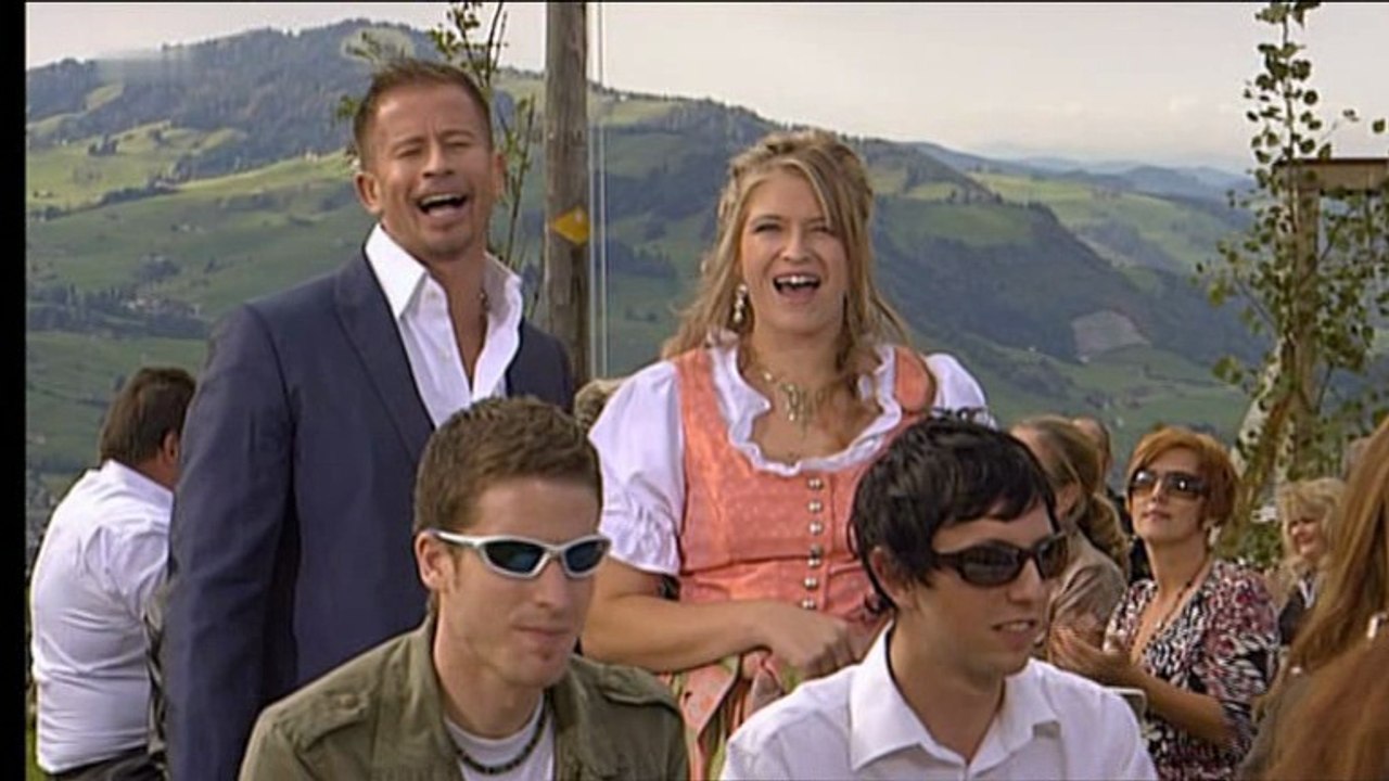 Monique & Leonard - Schwizer-Medley 2010