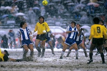 FC PORTO 1 Penarol 1 finale coupe intercontinantal But de Rabah Madjer