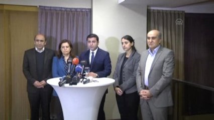 Demirtaş: 'Hepimizin Ülkenin Ortak Bir Derdi Etrafında Birleşmesi Gereken Bir Mevzusu Var, Barış...