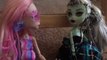 Hey Brother - Music Video - Monster High - Stopmotion