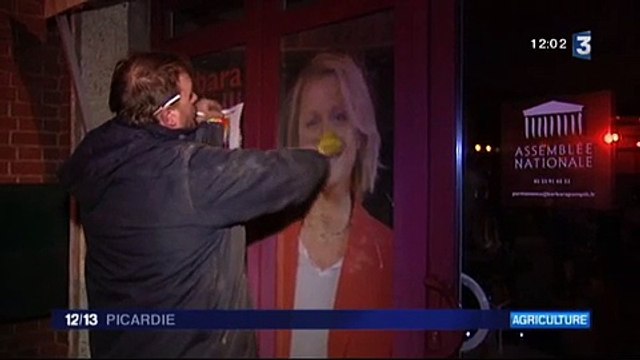20160213-F3Pic-12-13-Amiens-Cadeau des agriculteurs à Barbara Pompili