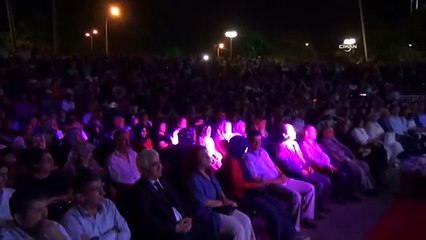 Ahmet Özhan: Filistinli kardeşlerimizin uğradığı mezalimi lanetliyoruz