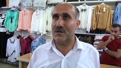 Çaldıkları elbiseleri, kara çarşafın altına gizlediler