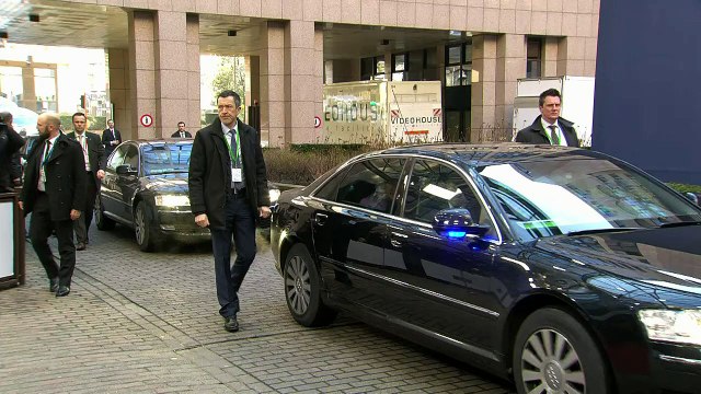 Brexit: les Européens retournent à la table des négociations