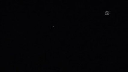 Azez'deki Pyd Mevzilerine Top Atışı