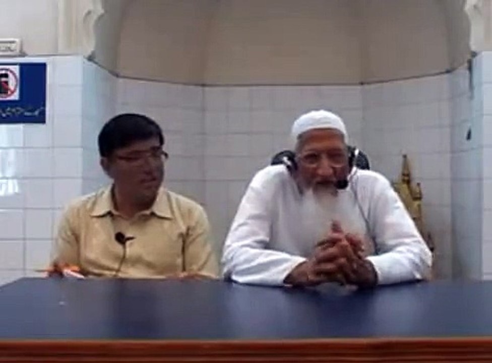 kya buray insan se acha salook munafqat hai ?