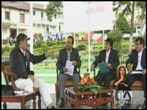 Presidente desmiente sobreprecio en compra de terrenos