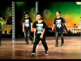 [43/49] Nhóm  Baby Action