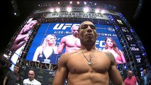 UFC 194 Weigh-Ins: Jose Aldo vs. Conor McGregor