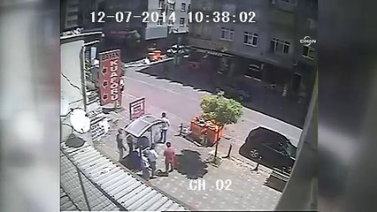 Üç kişinin öldüğü patlama anı güvenlik kamerasında