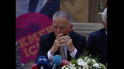 Ekmeleddin İhsanoğlu'nun IŞİD hakkındaki görüşleri