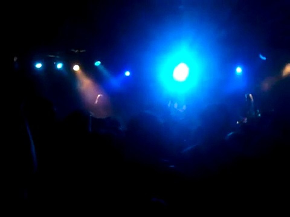 Graveyard-Slow Motion Countdown(live)