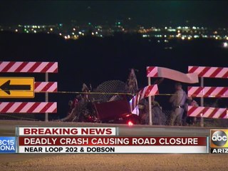 Man drives into barricade on road, dies