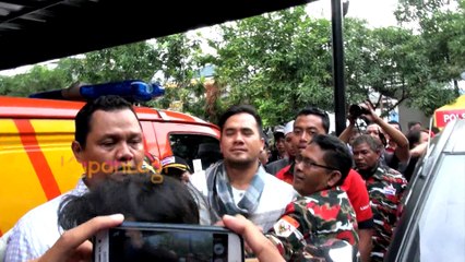 Saipul Jamiell Selalu Dikelilingi Cowok-Cowok Ganteng?