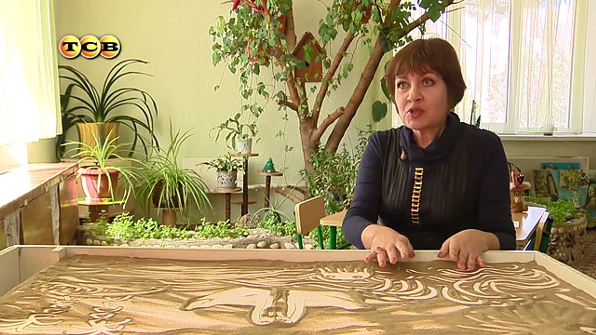 ⁣Песочная анимация для малышей. Мамина школа. ТСВ