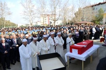 Osmaniye, Öksüz ve Yetim Şehidini Son Yolculuğuna Uğurladı