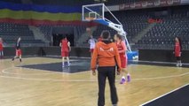 Basketbol Kadın Milli Takımı'nın Efsaneleri, Perilerle Bir Araya Geldi