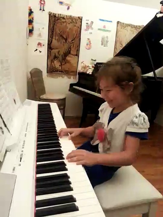 Tarantelle by  6 year old Xuanxuan Maastricht