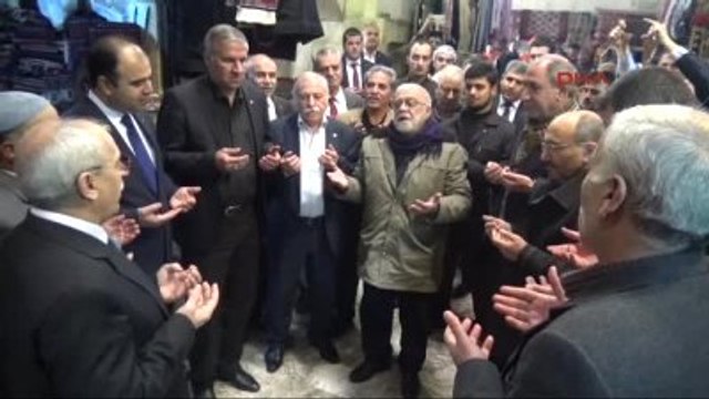 Şanlıurfa'da Tarihi Handa Kesilen Ağaçların Yerine Fidan Dikildi