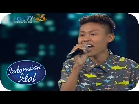 ARI ARIANTO - GRENADE (Bruno Mars) - Spektakuler Show 4 - Indonesian Idol 2014