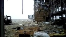 Аэропорт Донецк: разгрузка под обстрелом / Airport Donetsk: unloading under fire